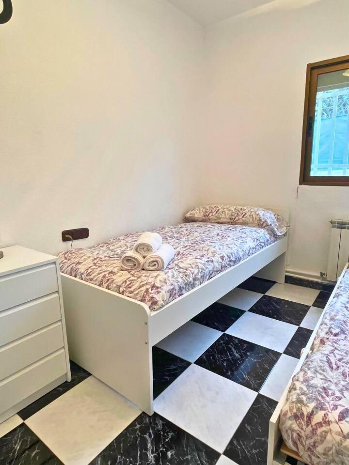 فيلا Casa Con Jardin En Ogíjares المظهر الخارجي الصورة