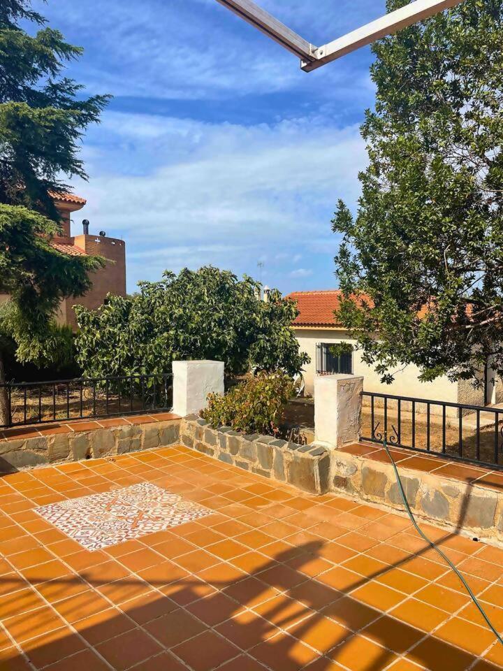 فيلا Casa Con Jardin En Ogíjares المظهر الخارجي الصورة
